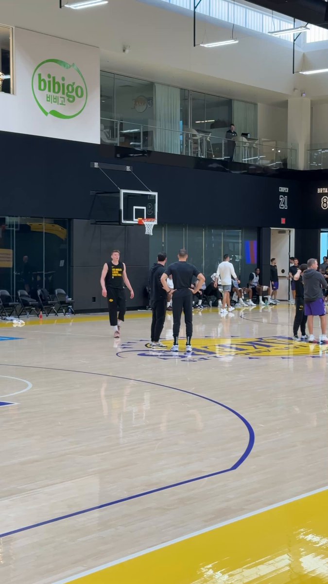 The scene at Lakers practice today 