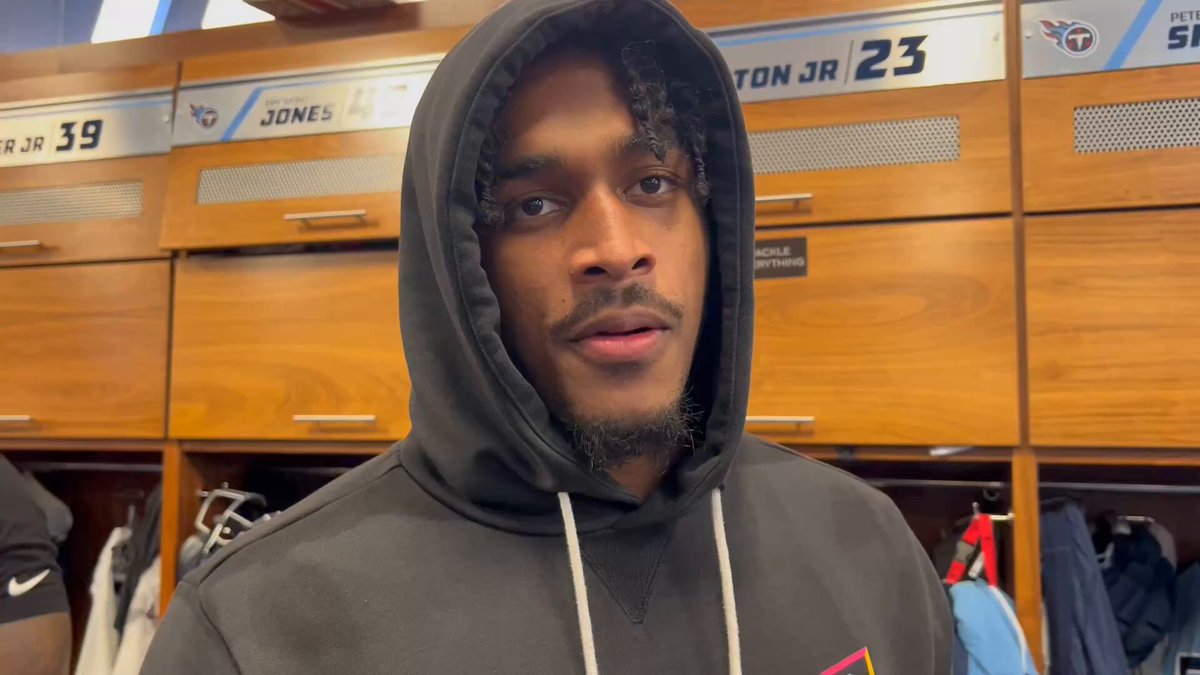 .@Titans rookie safety @KevinWinstonJr1 in the locker room in Thursday. 