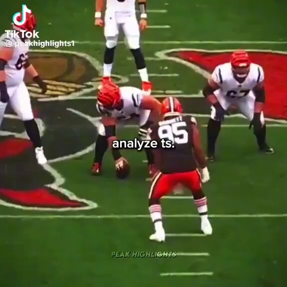 Myles Garrett is a literal cheat code 🐐