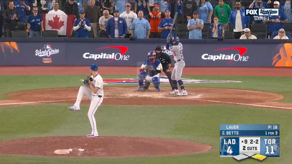 The Blue Jays close out their first #WorldSeries win since 1993!