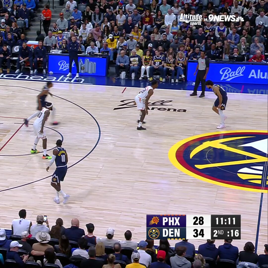 PEYTON. WATSON. 😮
Nuggets lead in the 2Q at home!
Watch PHX/DEN on NBA League Pass: