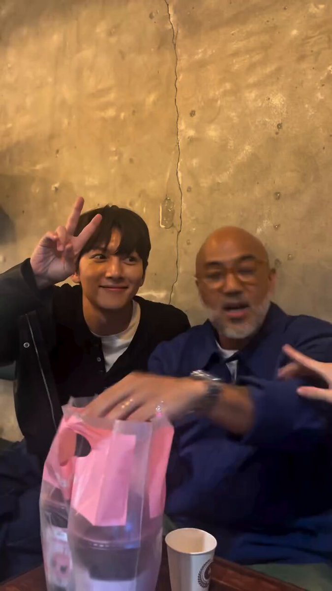 Momo (@Banbi89095659) / Posts / X