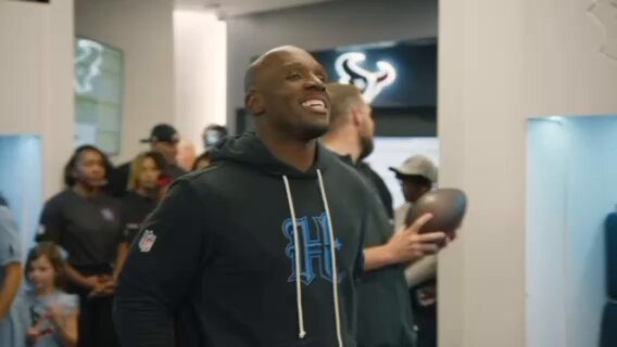 Texans HC DeMeco Ryans, postgame speech.
 
📹 @HoustonTexans