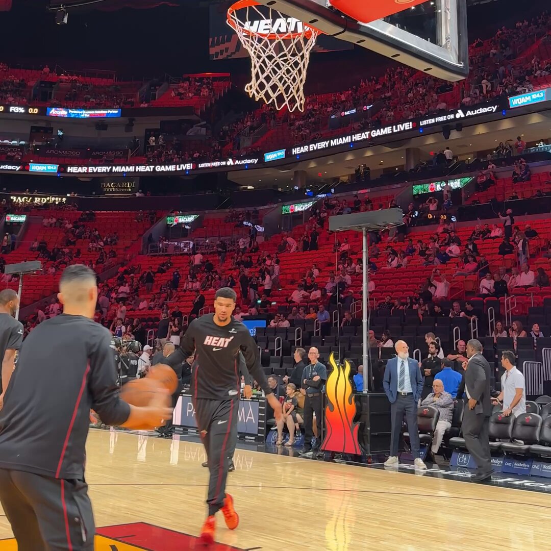 It’s game time in Miami! Tune in on @FanDuelSN_Heat 📺
