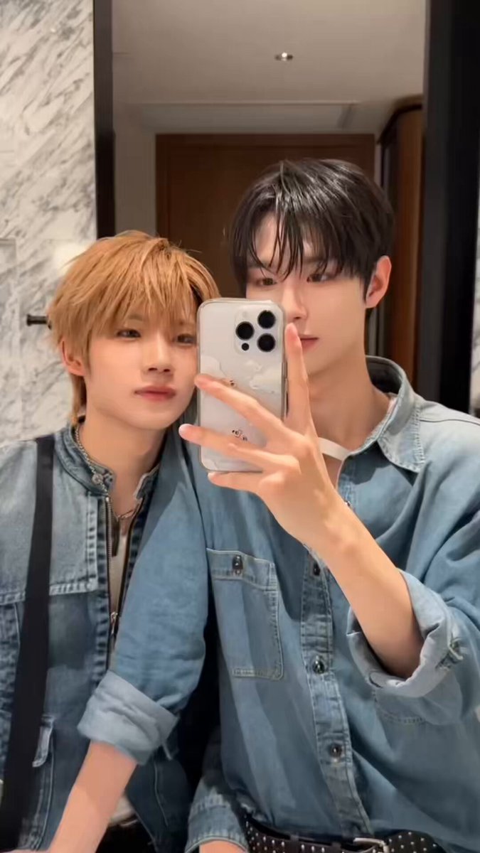 close your eyes クルユア ギョンベ ツーショット CLOSE YOUR EYES クルユア ツーショット 9/6 ソギョンベ CLOSE