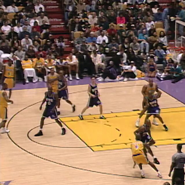 Kobe on Jan. 3, 1997:
21 PTS
2 STL
2 BLK
0 TOs
The last 18-year-old with 20 PTS and 0 TOs before Cooper Flagg last night!