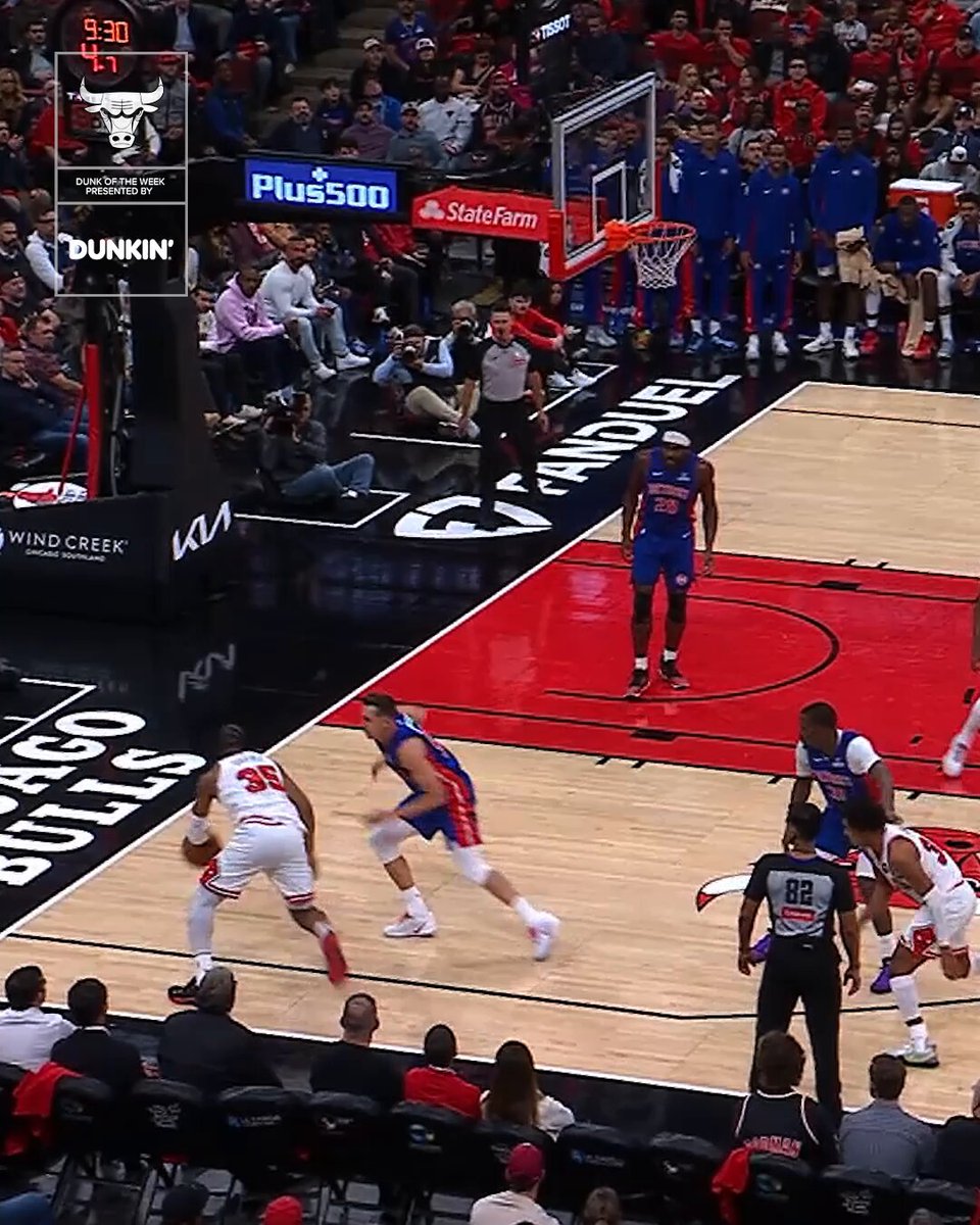Matas got our first poster of the season 💥
@DunkinDonuts Dunk of the Week: