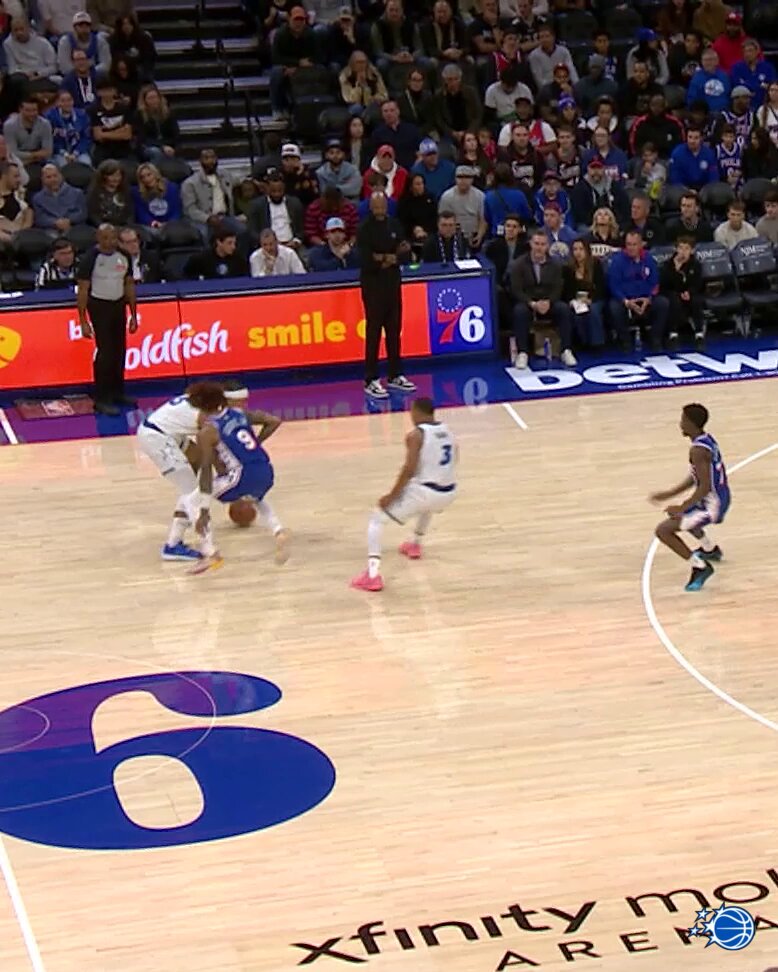 Paolo Banchero drains the 3-ball 🏀