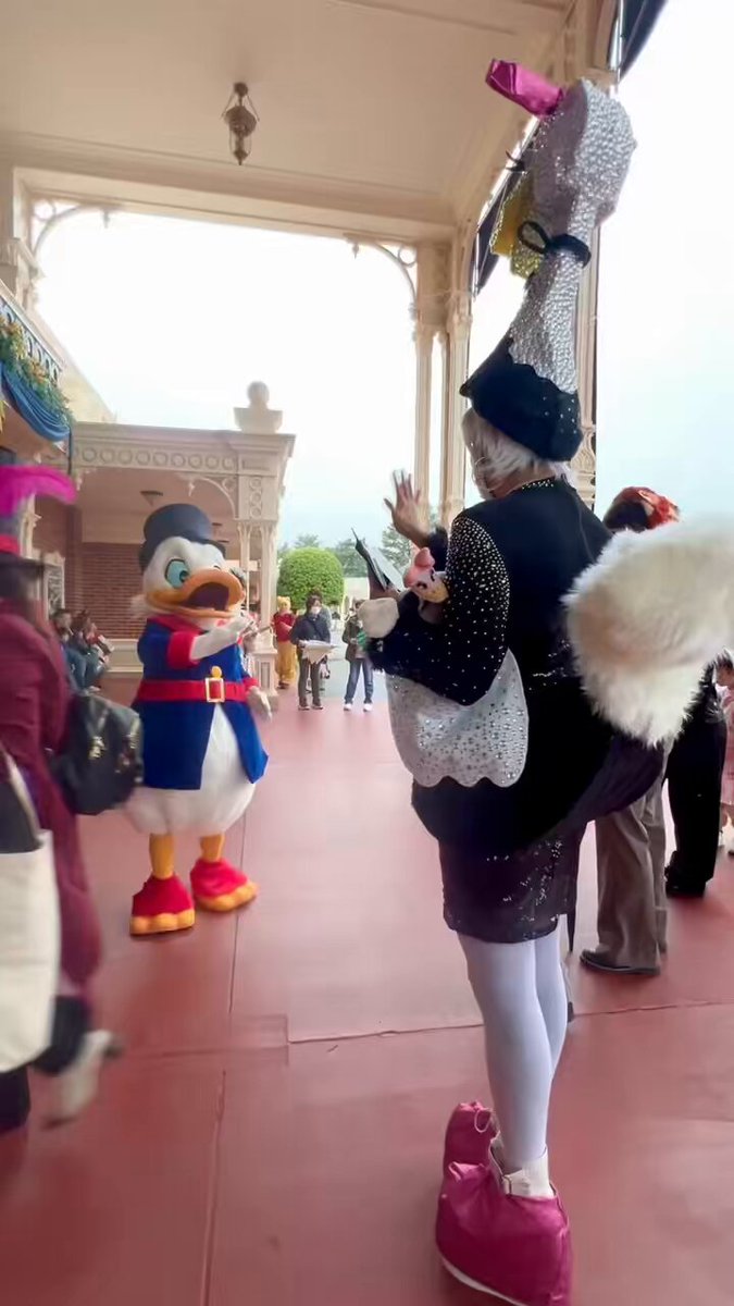 からふるちゃんページ 連チャンカラフルちゃん。 何と娘も湯島ディープタウンデビュー