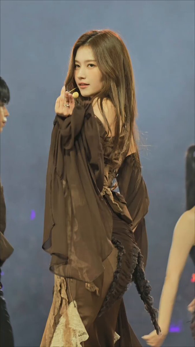 DECAFFEINATED (SANA) has surpassed 700K views on YouTube 🤎