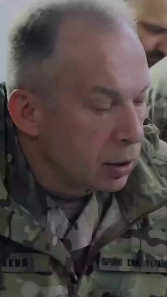 Джордана Брюстердің жалаңаш суреті