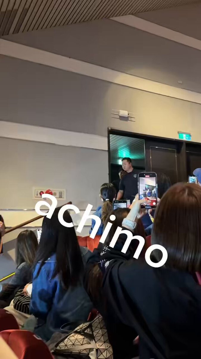 えみたろう🚶‍♂️🐈🐈‍⬛🍬🌸 (@emi0taro) / Posts / X