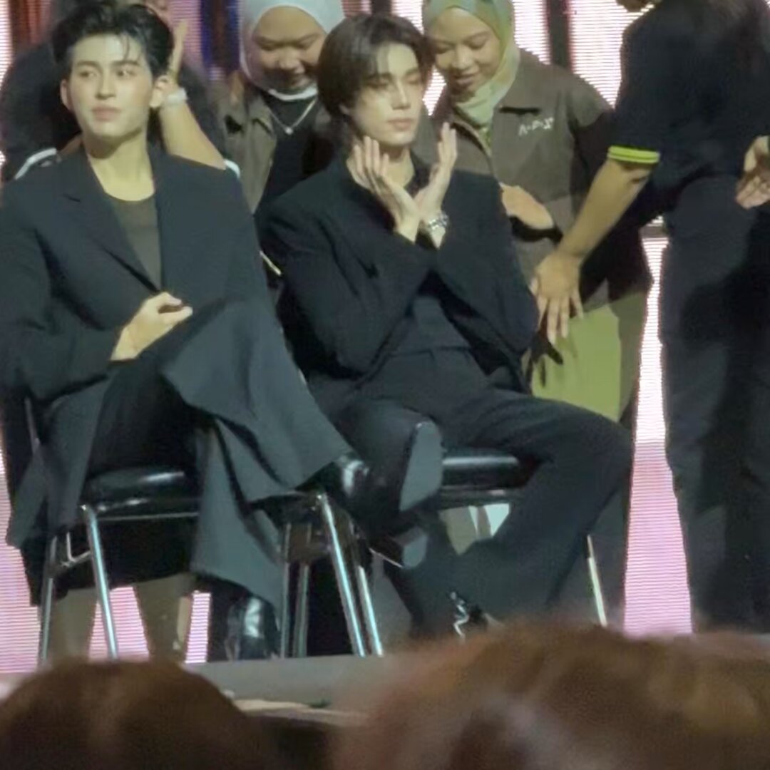 ★MOON★ PondPhuwin & PerthSanta za on X