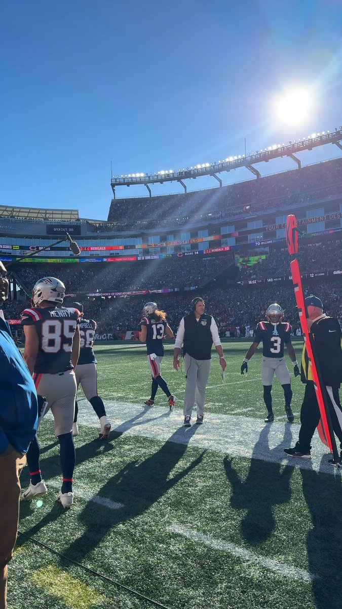 VRABES UNLOCKED THE BEHIND THE BACK 😂🫢🫱

@budlight | #ForTheCelly 