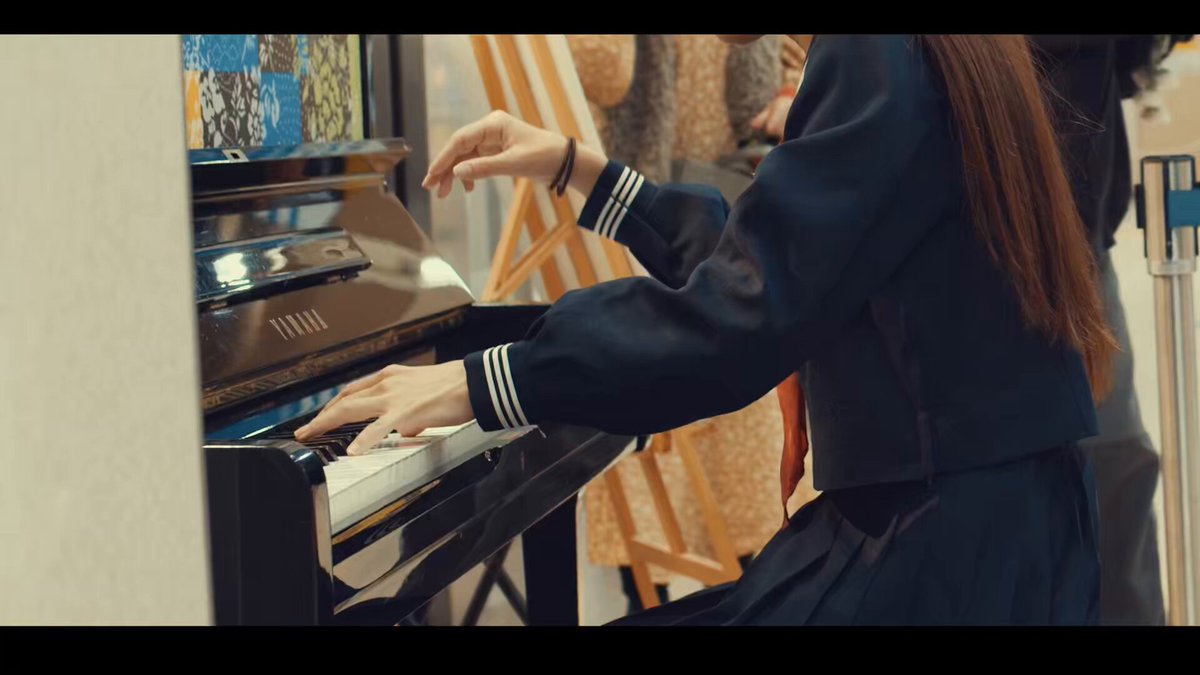 ⭐️新作動画、投稿しました 山口百恵さんの秋桜(コスモス)をピアノで