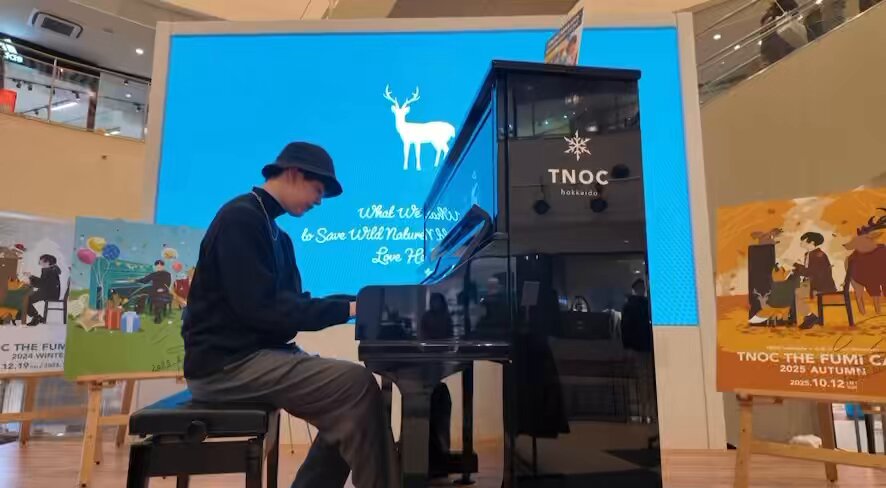 はるる♪ 春猿火】「銀兜」おすわりぬいぐるみ／STREAMING COVER LIVE