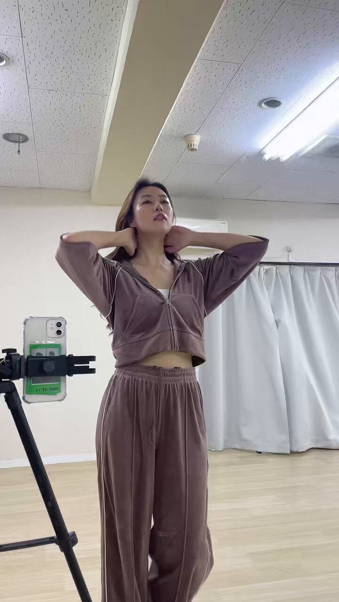 なちこ様　ご確認用 なちこ｜コミティア154【B45b】 (@15coro_aaa) / Posts / X