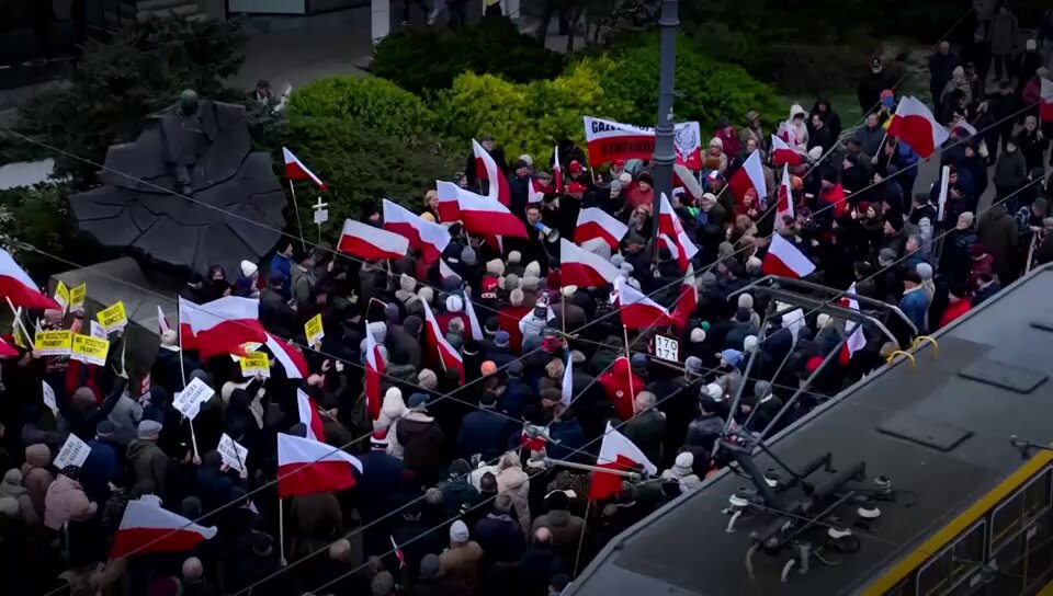 Sohilda Leyla Kristian bilan yumshoq jinsiy aloqa