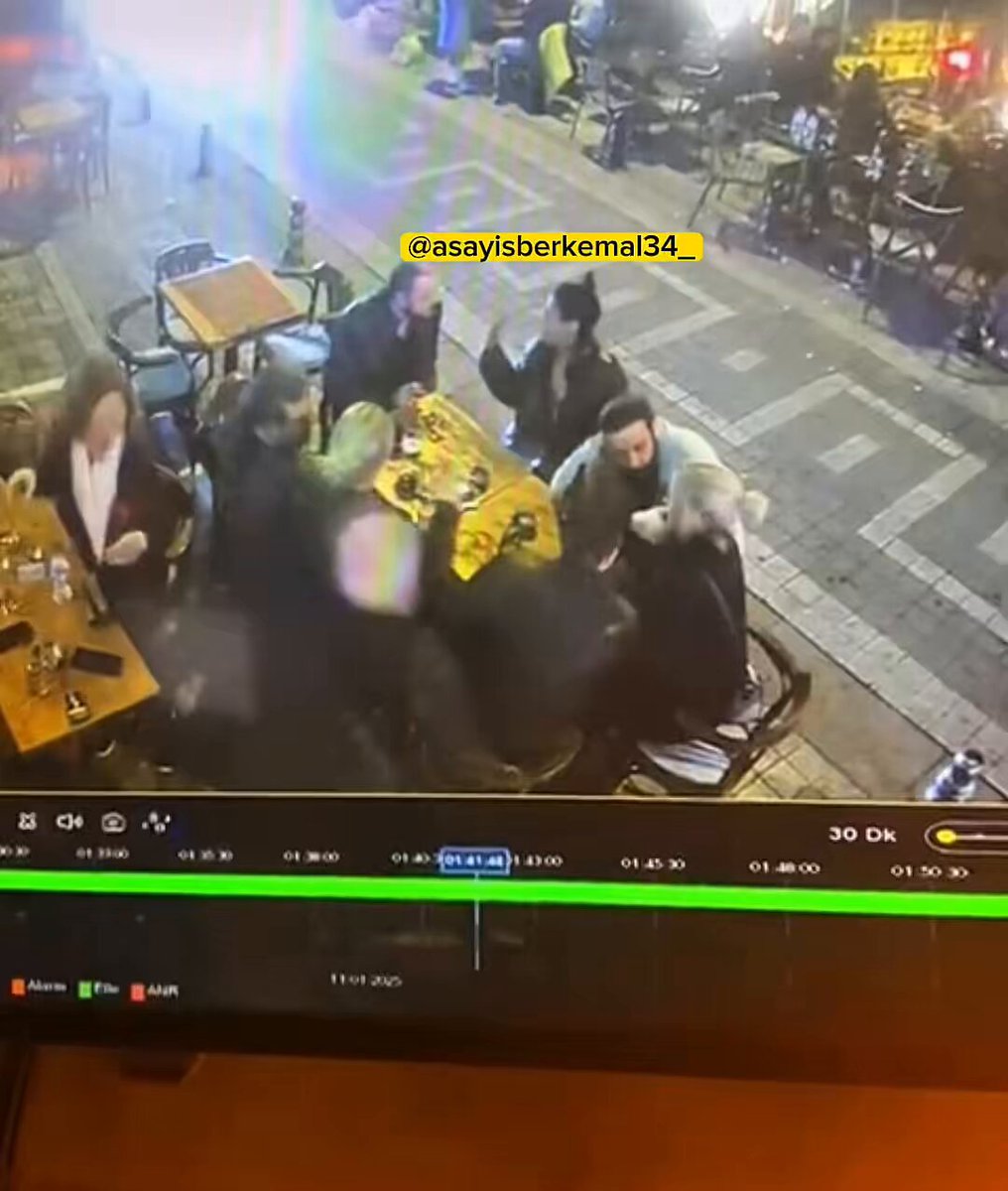 Porno shablonga yuzingizni kiriting