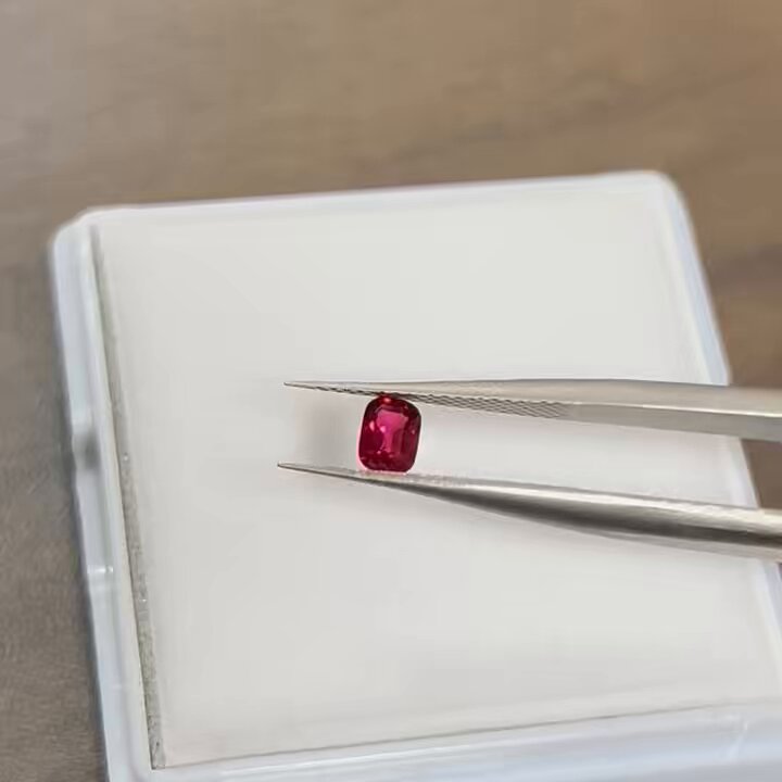 メル85316 　追加同梱❤️セール❤️1074 【極上発色❣️オーレア赤】 φ3mm高輝度 赤色LED [RoHS] / AL-314TRT-002