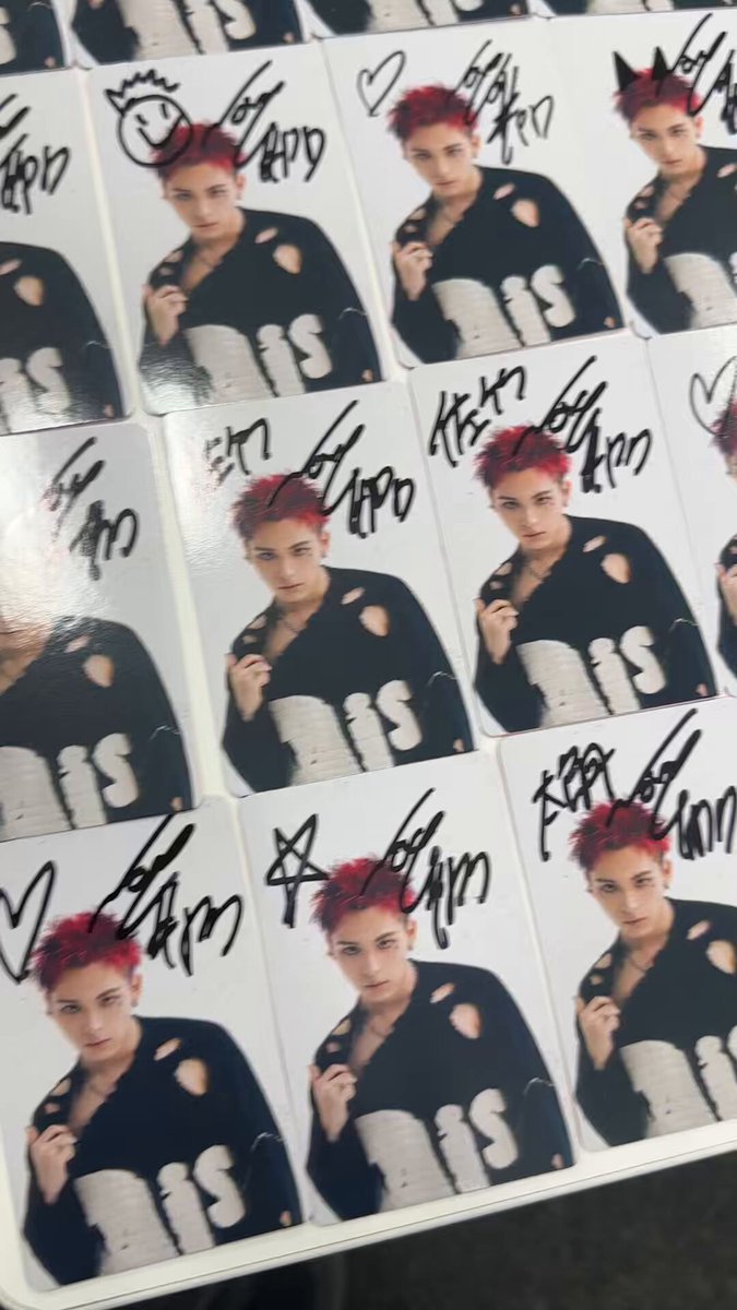 NovelCore CD 4枚 サイン付き BMSG MUSIC SHOPの豪華版(CD+DVD or Blu-ray)特典、直筆サイン入り