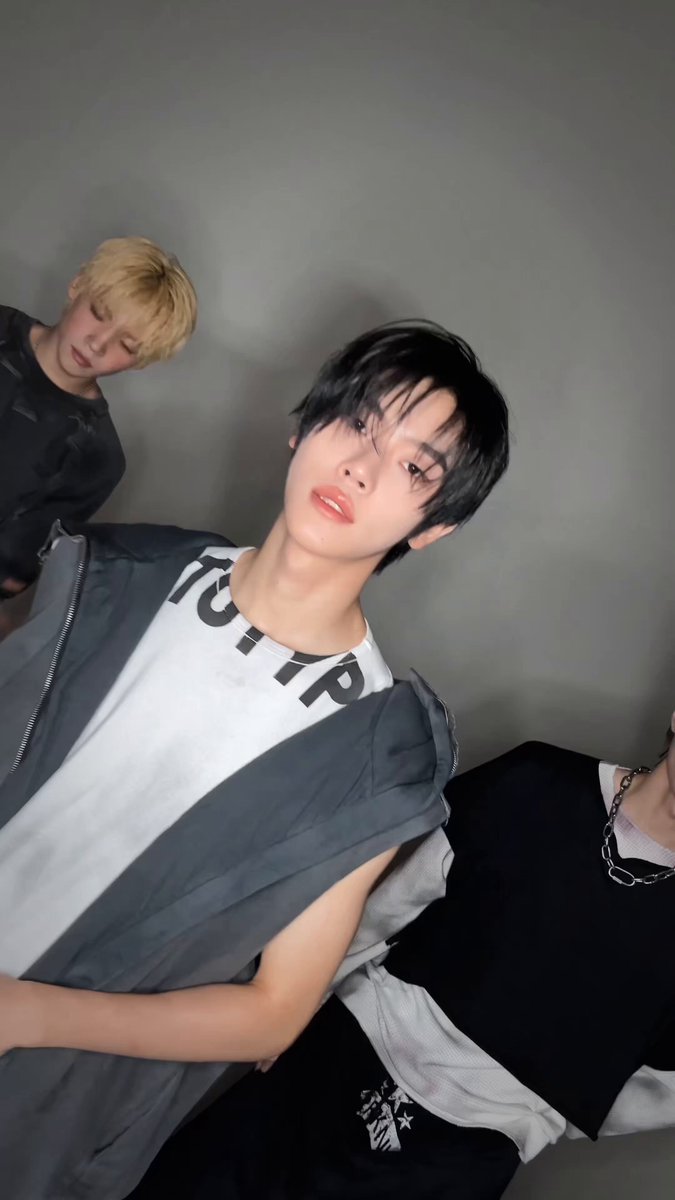 CLOSEYOUREYES JP (@CYE_JPOFFICIAL) / Posts / X