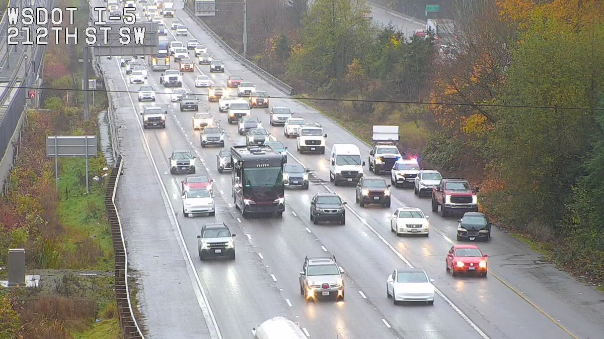 클리어 - 202번가 근처의 SB I-5, 이제 모든 차선이 개방되었습니다.