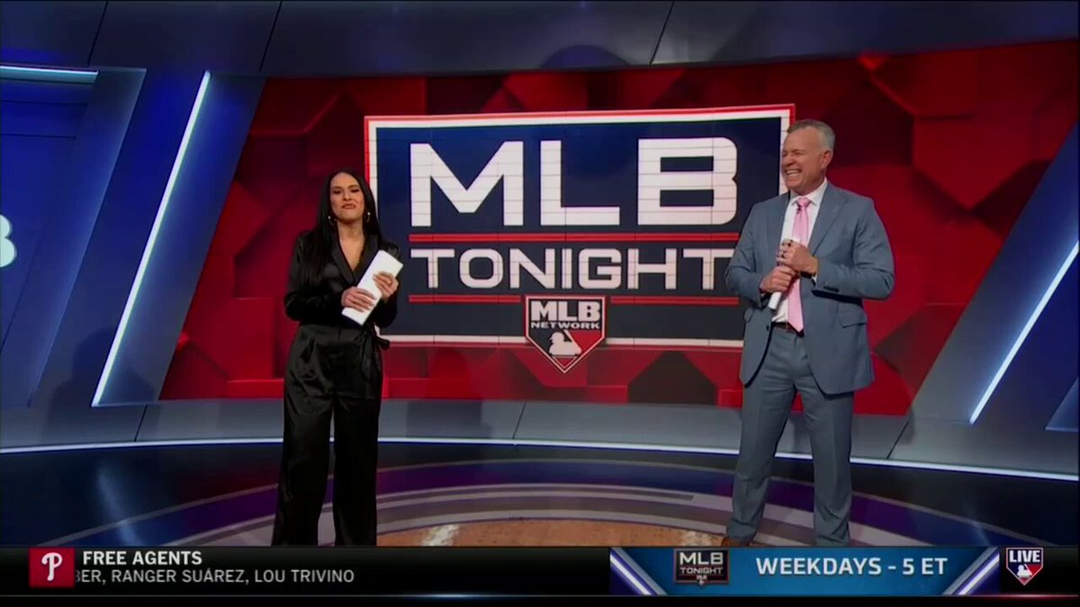 "[Josh] Naylor was probably the guy that changed everything."

#MLBTonight reacts to the Mariners reportedly re-signing the slugging first baseman.

@SieraSantos | @TheMayorsOffice 