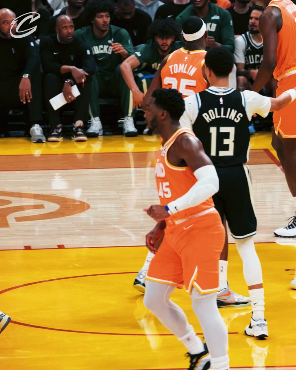 CLEVELAND, ARE YOU LOCKED IN FOR THE SECOND HALF?! #LetEmKnow 