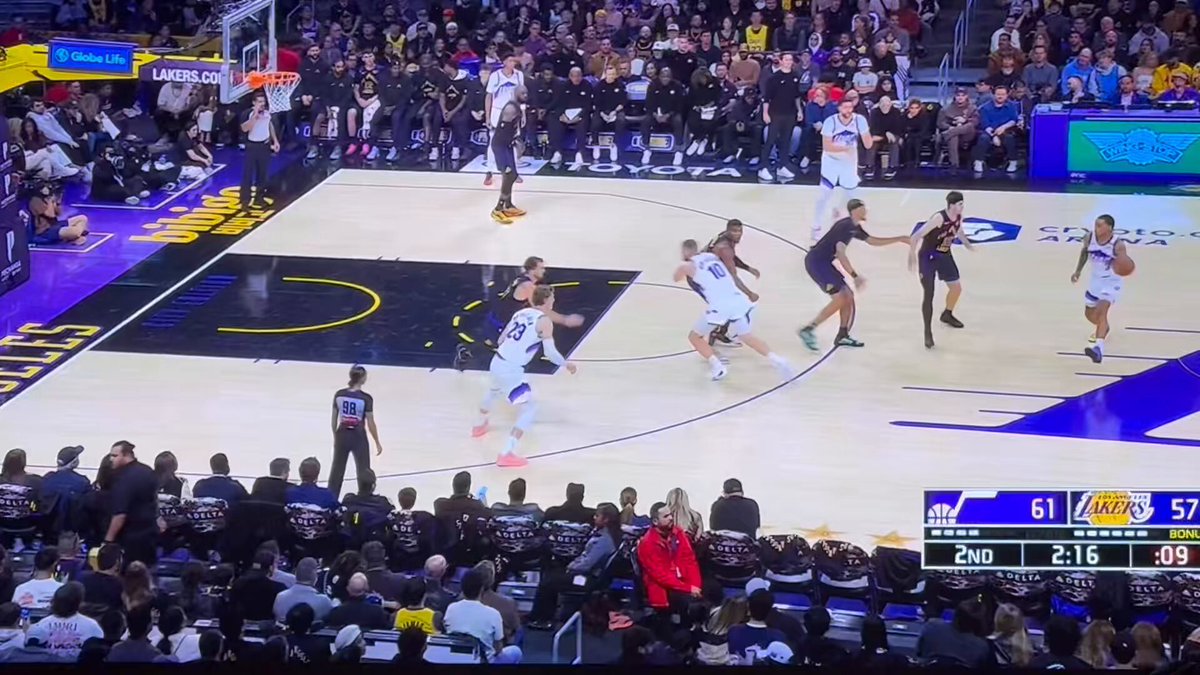 Luka might have a word with Reaves, telling him not to throw him lobs. He's okay, but the left knee got lateral contact 