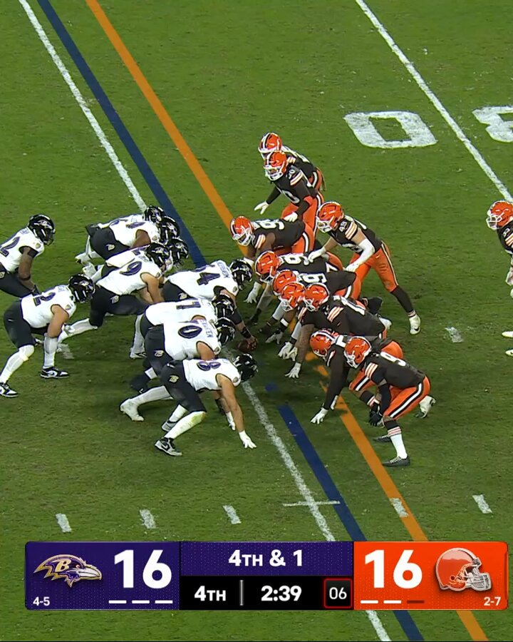 Mark Andrews running a fake tush push for a 35-yard TD on 4th down is the definition of electric 🔥 @Wingstop 