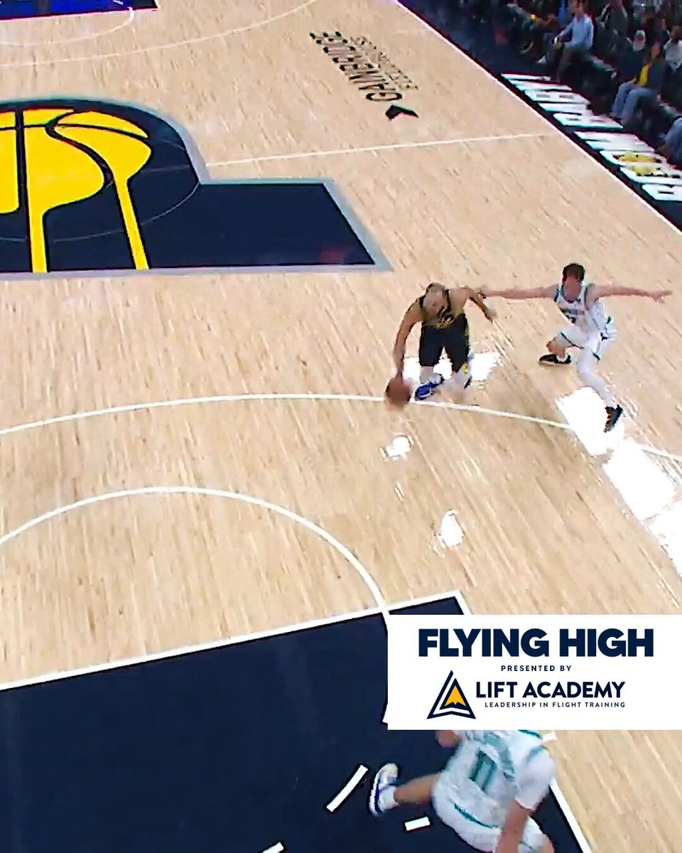 Jay Huff rising up for the slam is our @FlyWithLIFT Flying High Moment of the Night ✈ 