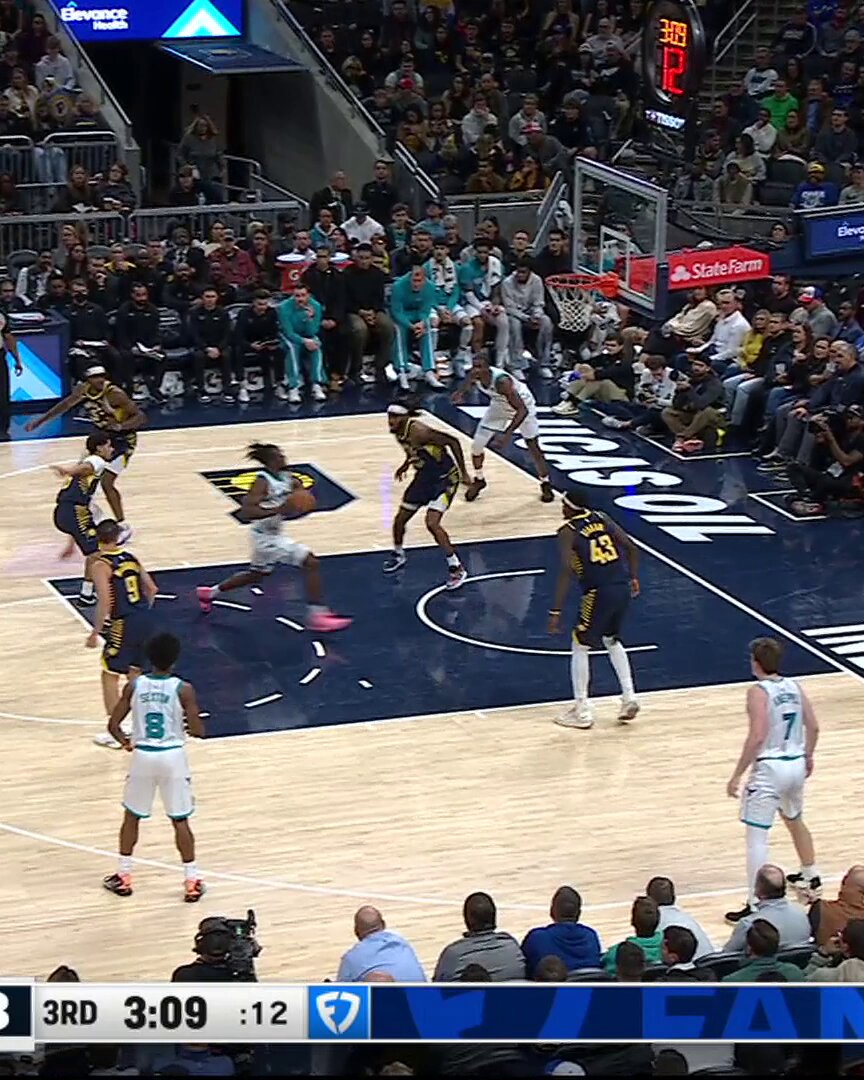 what a sequence‼

Isaiah Jackson blocks it and T.J. McConnell drops a dime to Ben Sheppard on the other end. 