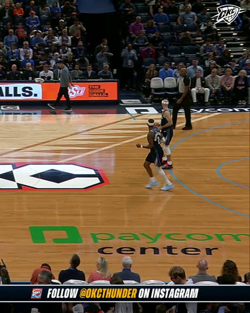 This drive alone just sent Cason to the top of the @F1 standings 🏎️ 