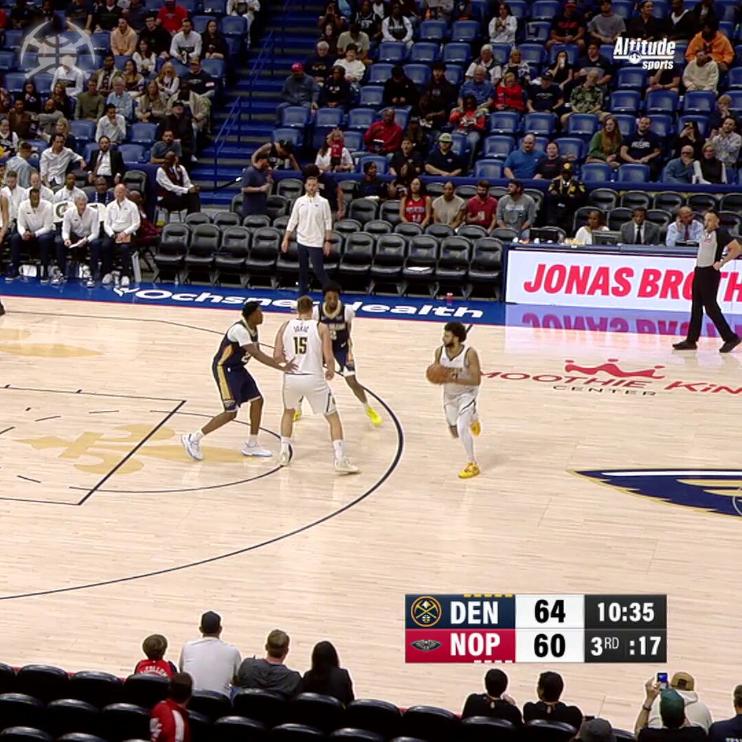 Just a one hand shot, nbd 