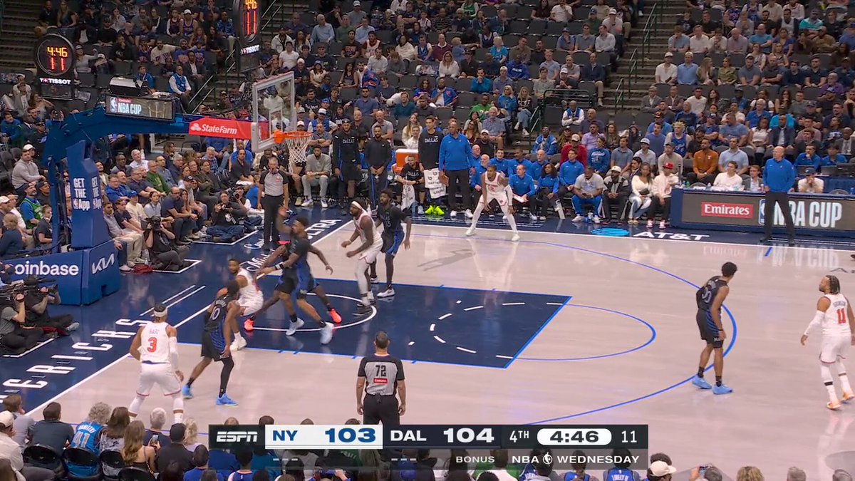 Brandon Williams steals it... Naji Marshall slams it!

TIGHT game with under 5 to go on ESPN 🍿 