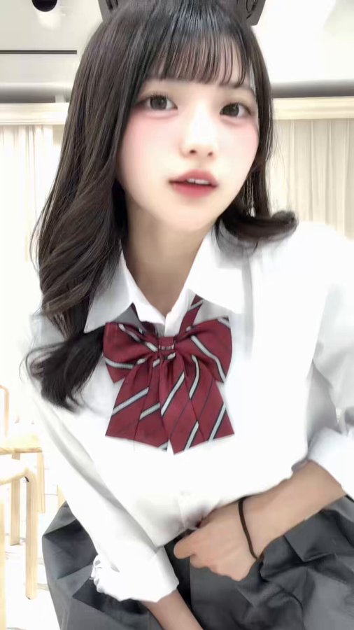 今日のティック！みたー？｜姫野ひなの（@aquamarin__）Fカップ巨乳エロかわアイドル【動画まとめ】