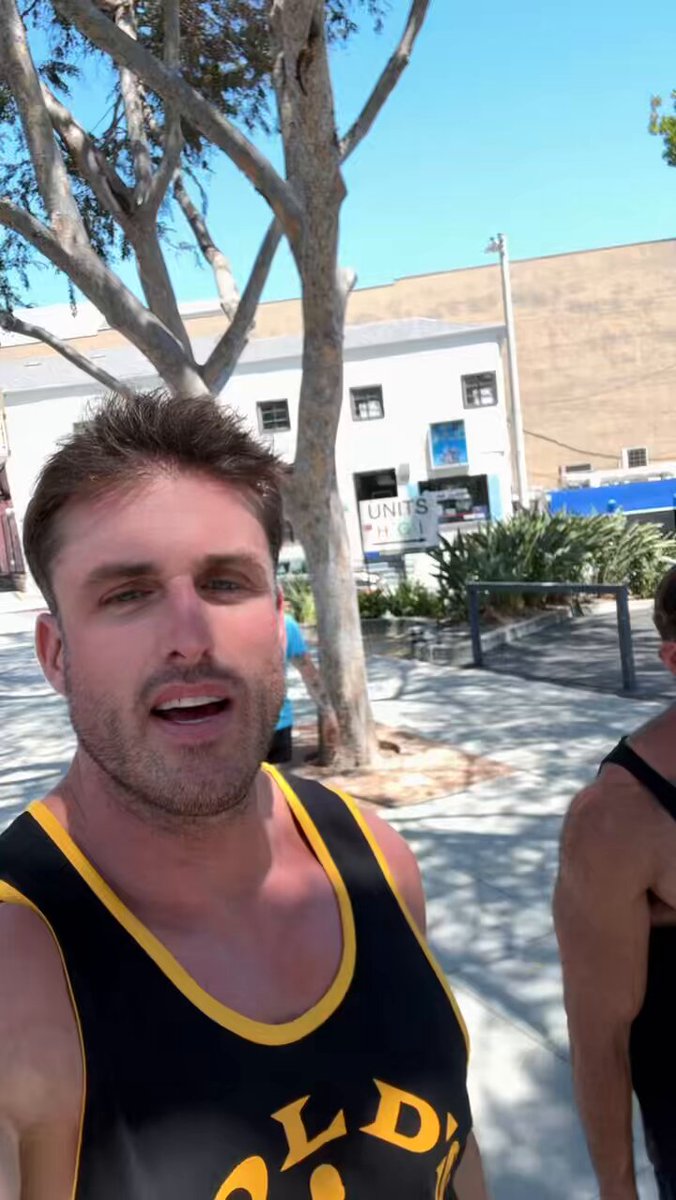 The best new body in #gayporn @musclefoxxx and I want to s20251212020255