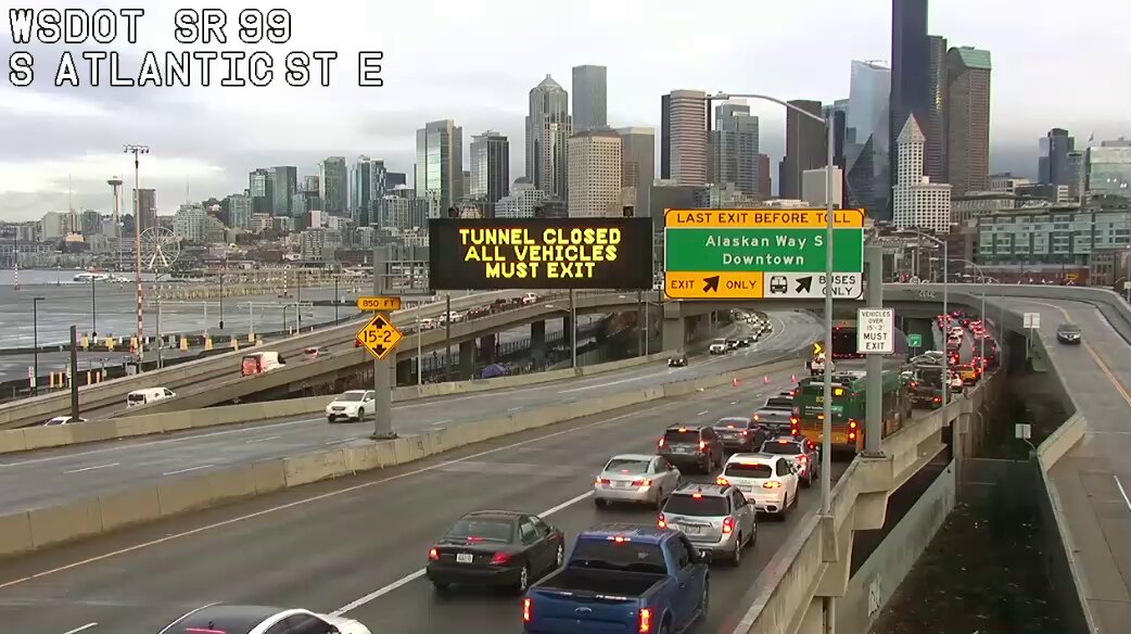 SR 99 Tunnel Closed - Use Alternate Routes