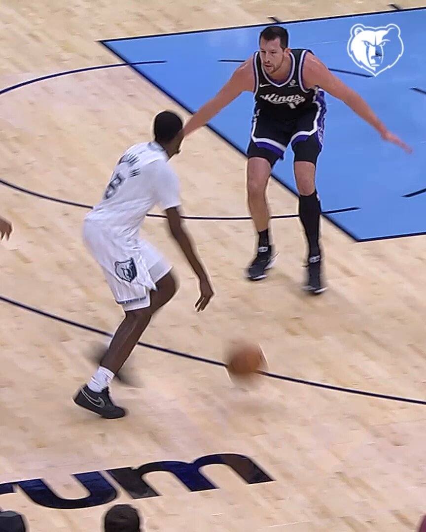 Lob Game 💪

@Vincentwiliams 🤝 @zach_edey 