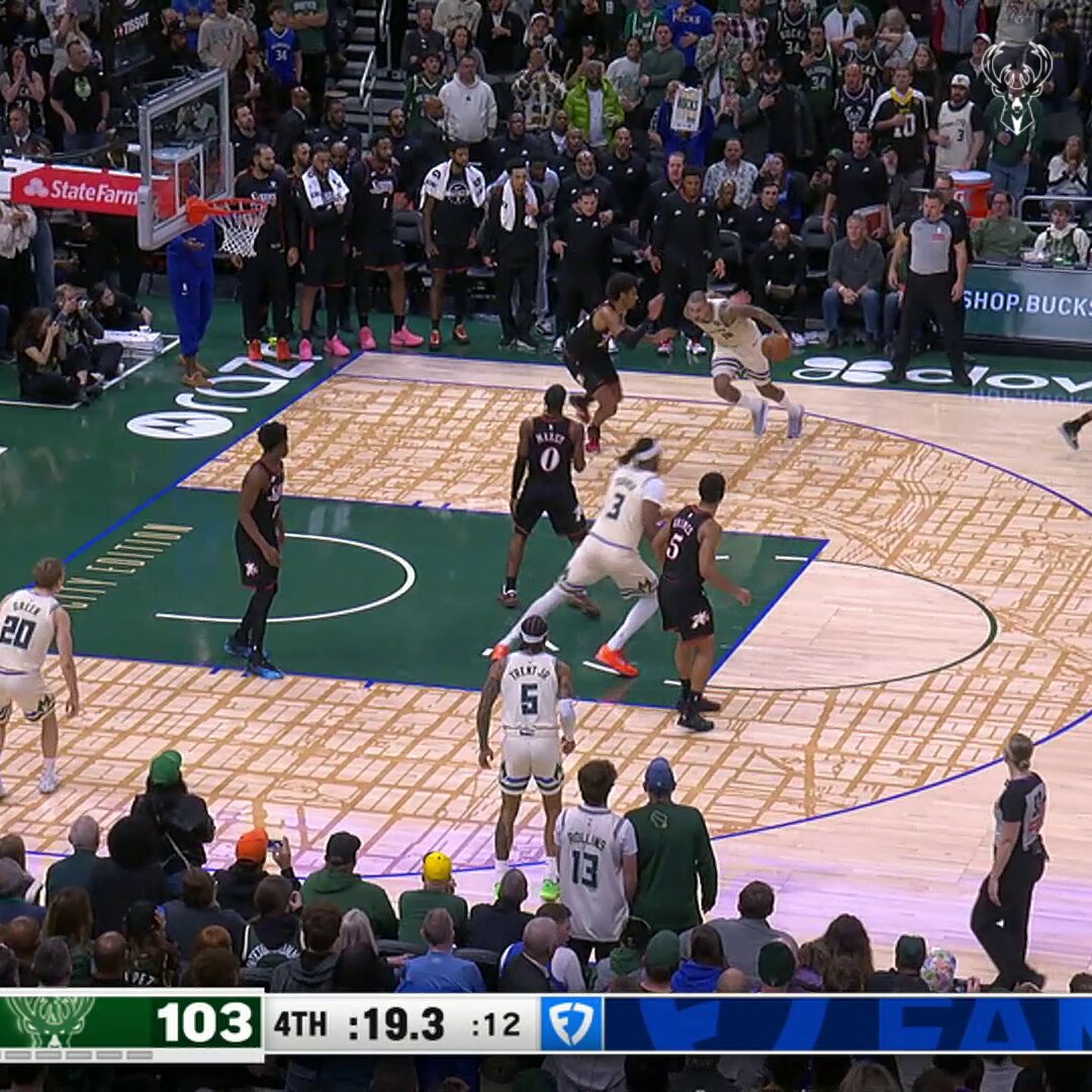 MYLES TURNER CLUTCH TRIPLE FOR THE LEAD. 