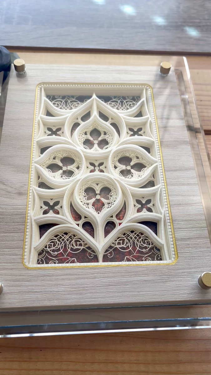 輿石孝志　彫刻切り絵　2点 輿石孝志 彫刻切り絵 2点 彫刻切り絵 輿石孝志 (@cosmic0605) / Posts / X