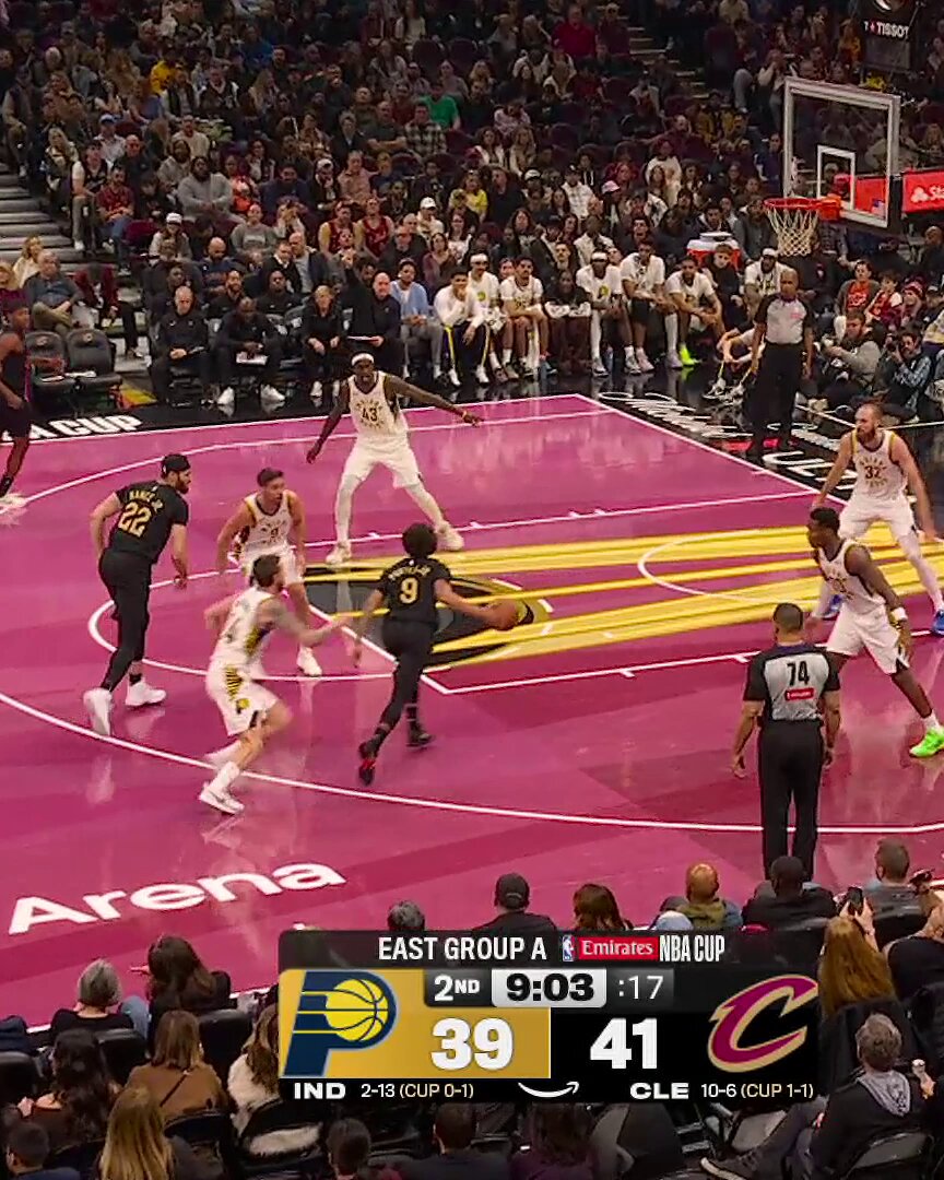 Jay Huff block leads to a fastbreak bucket from Pascal Siakam 👏 
