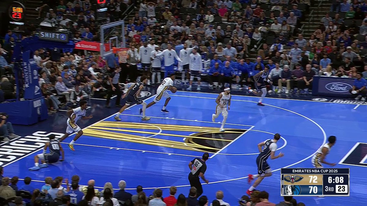 Derik Queen coast to coast.

this guy is just ridiculous 