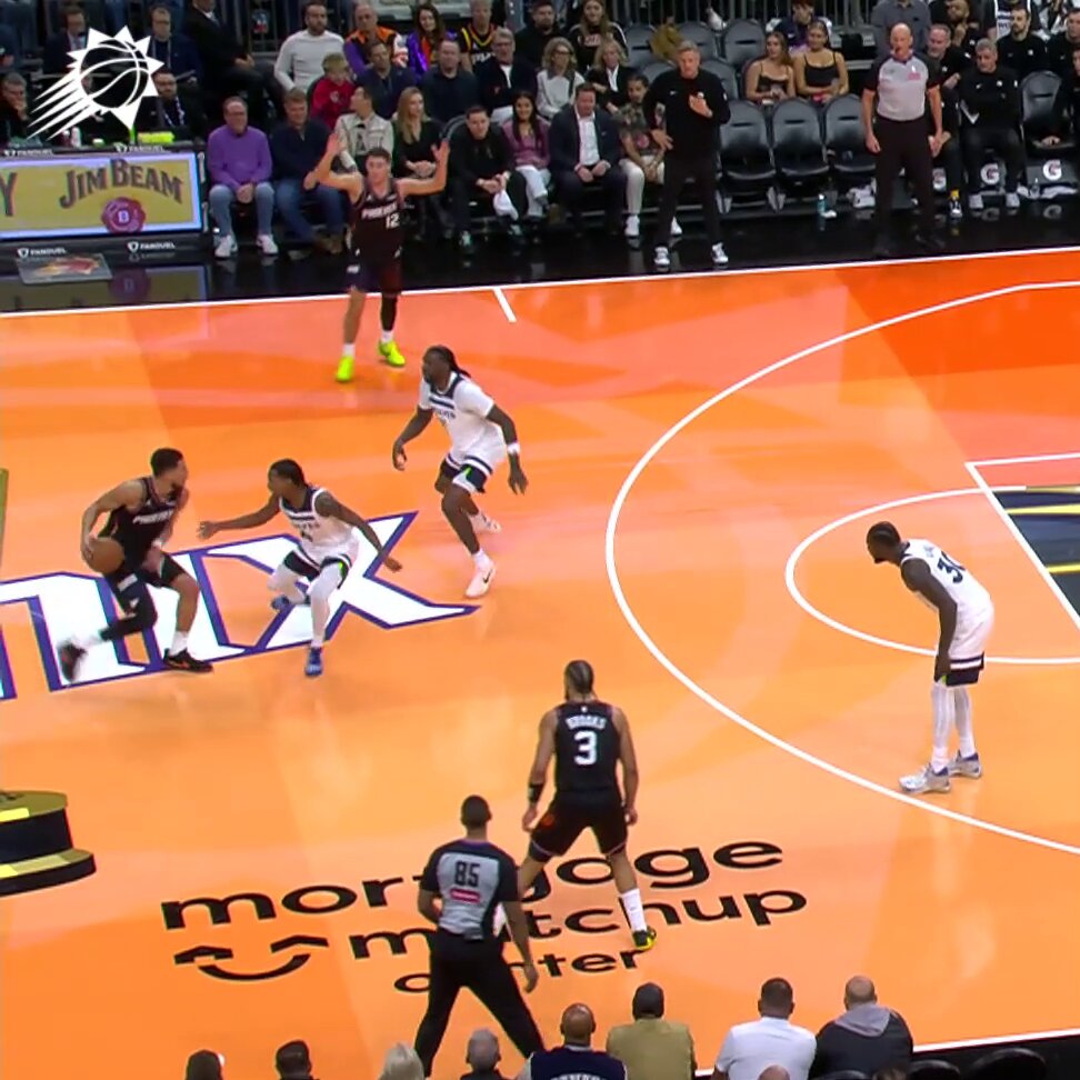 Collin leading the way 🔥

He's already tied his career high for 3PM in a game and 16 PTS is a new career high in a half! 