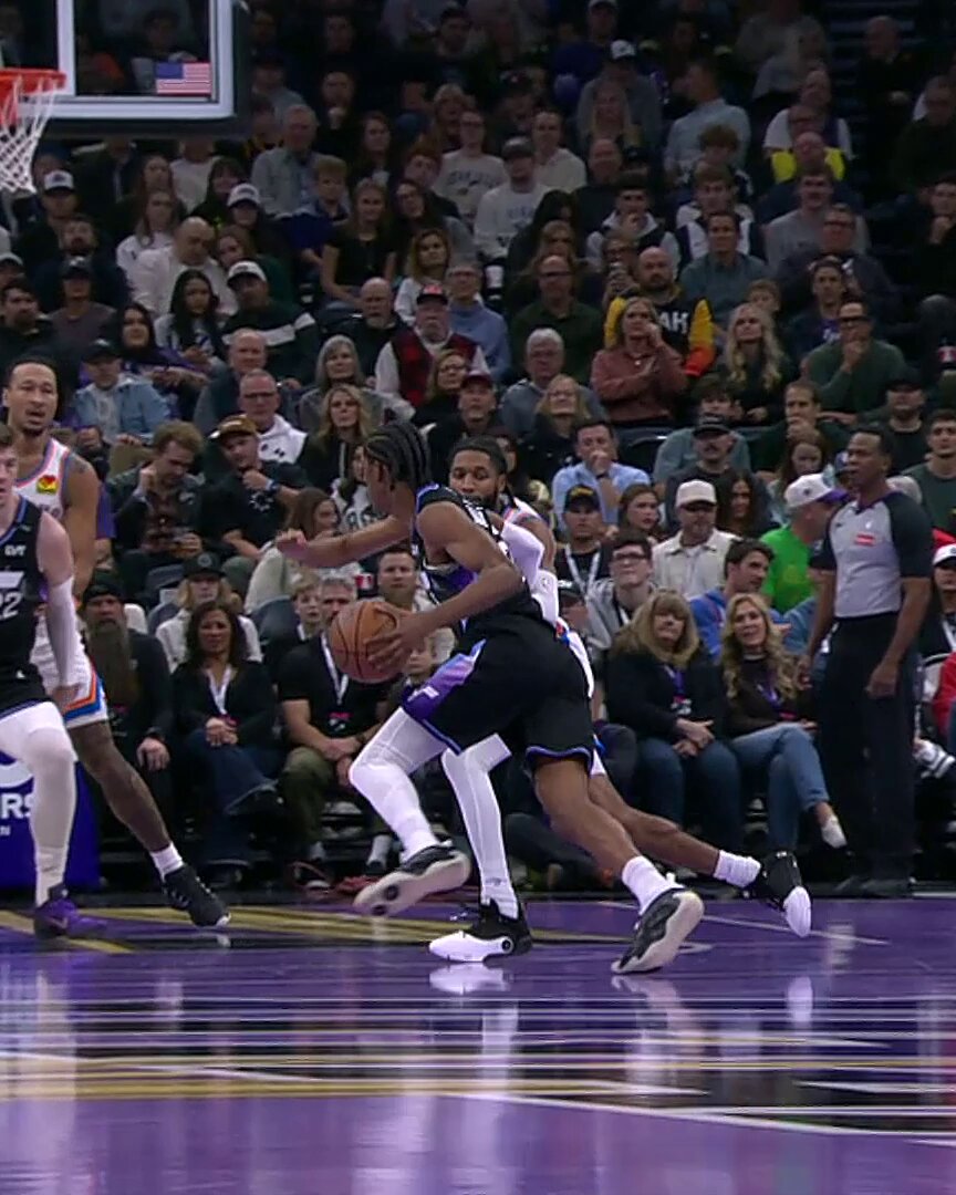 the threes are raining down, 
call it purple rain ☔️ 