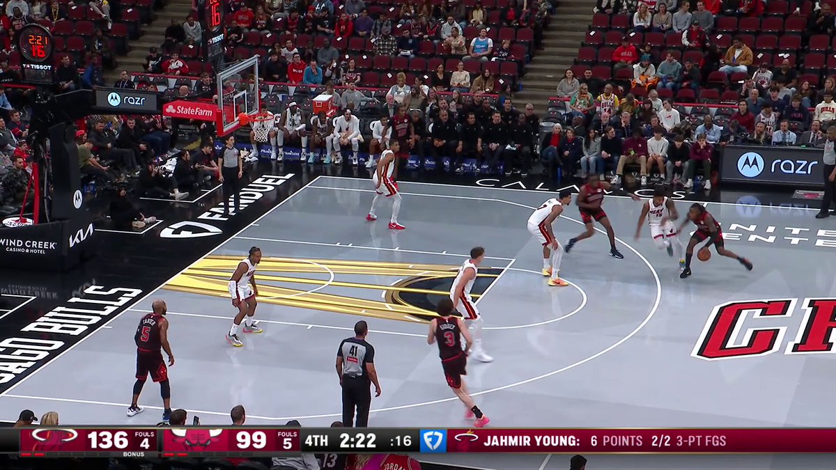 THE WINDMILL DUNK 🤯  