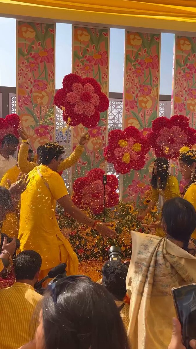 Smriti Mandhana’s best friends Picture