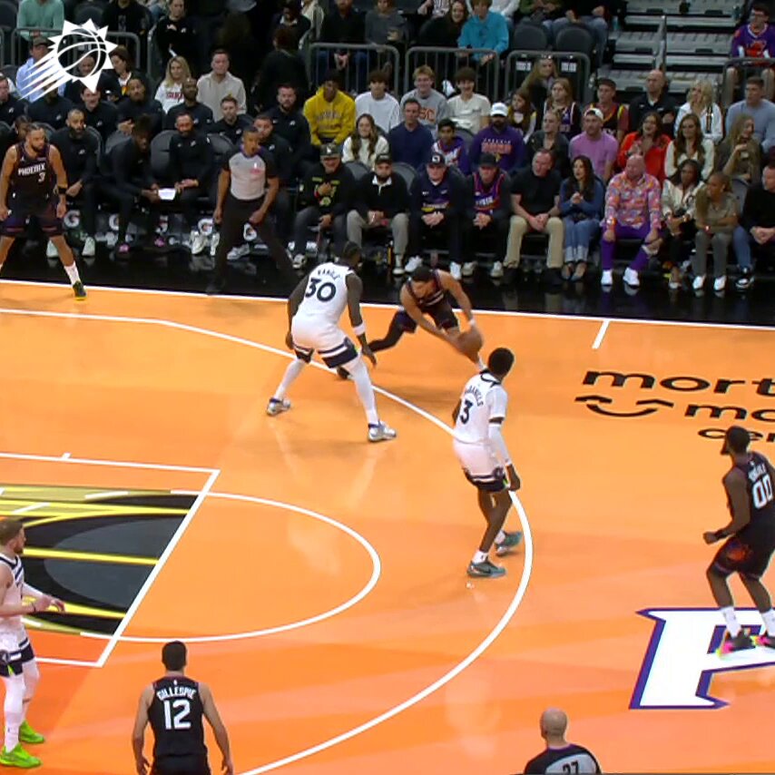 Nothing smoother than a Book fadeaway 😮‍💨 