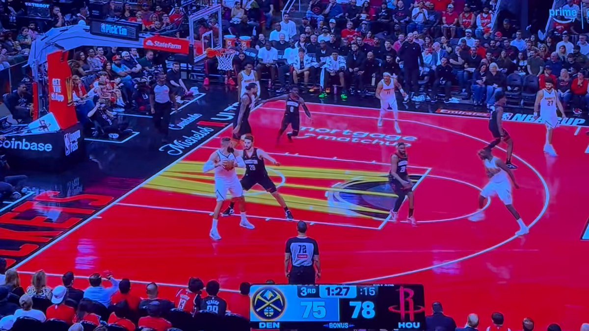 I wonder if we'll get a flopping call with Jokic and Sengun out here, as JV calls for it (rightfully) on this one 